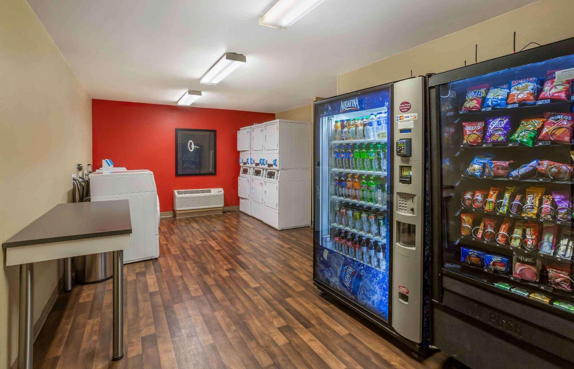 Extended Stay America Select Suites - Salt Lake City - Union Park Midvale Exteriör bild